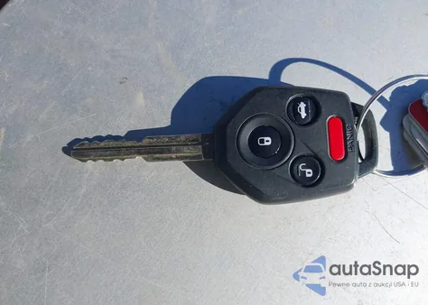 2018 Subaru Outback 2.5I Premium z USA, uszkodzony, nr VIN 4S4BSACC3J3266221